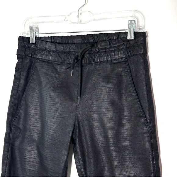 Bevy Flog Shely Drawstring Pants in Black Snake Print XS - Picture 3 of 6